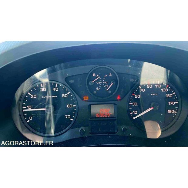 2017 Peugeot PARTNER-46644745