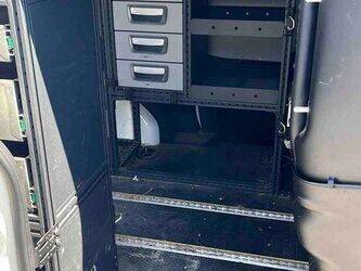 2017-peugeot-partner-1443472-46644747