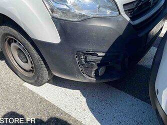 2017-peugeot-partner-1443472-46644751