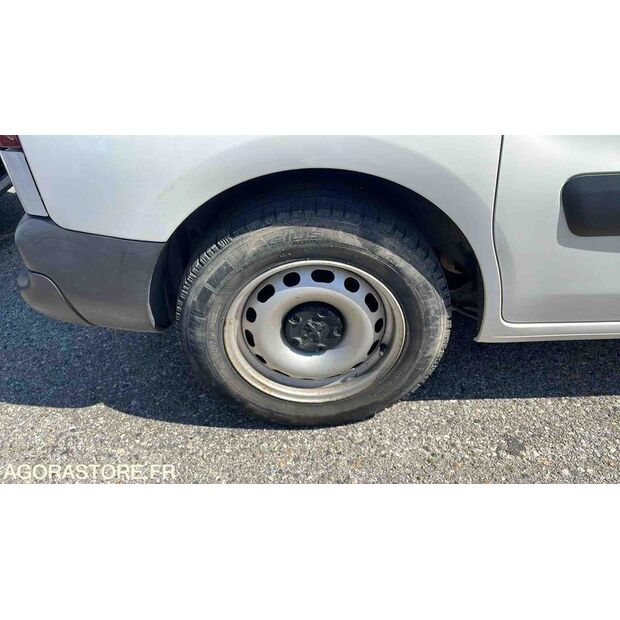 2017 Peugeot PARTNER-46644753