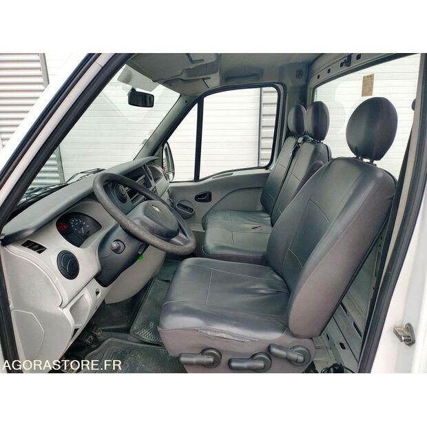 2009 رينو Master-46644784