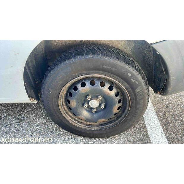 2019 Renault Kangoo-46644812