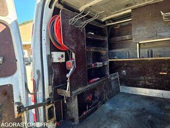 2011-renault-master-1443478-46644842