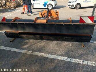 2008-renault-midlum-1443480-46644864