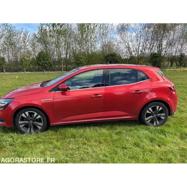 2017 رينو Megane-46644912