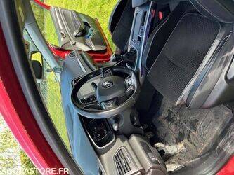 2017-renault-megane-1443482-46644922