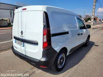 2021-renault-express-1443490-46644993