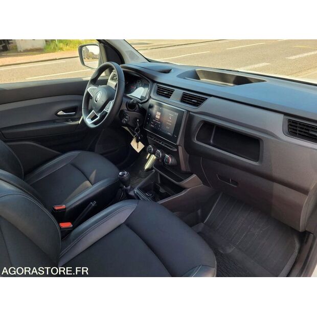 2021 Renault Express-46644995