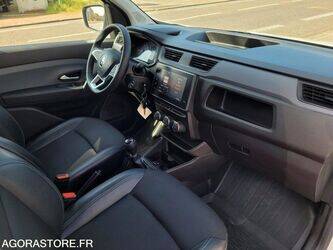 2021-renault-express-1443490-46644995