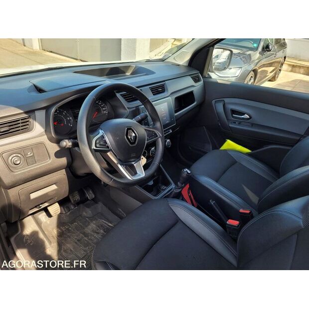 2021 Renault Express-46644999
