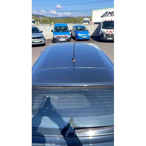 2019 Peugeot 308-46645043