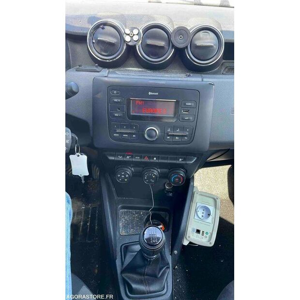 2019 Dacia DUSTER-46645083