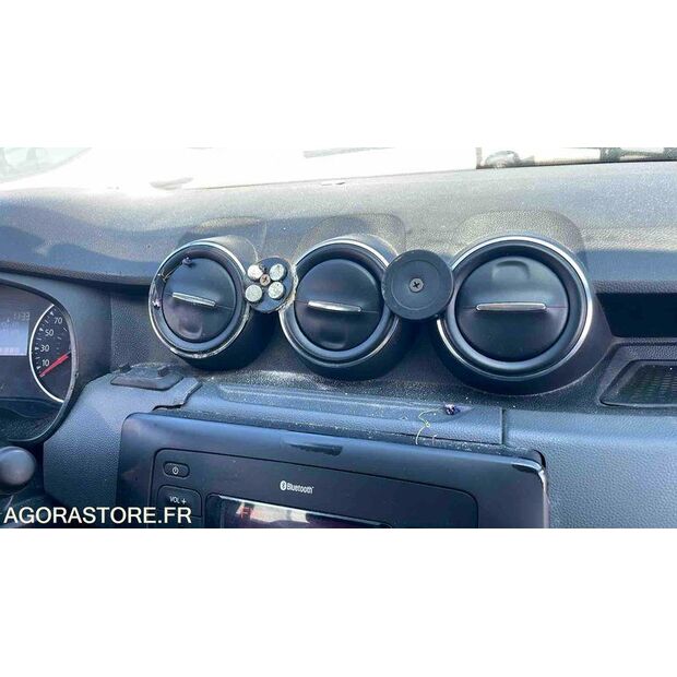 2019 Dacia DUSTER-46645084