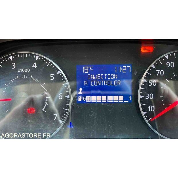 2019 Dacia DUSTER-46645086