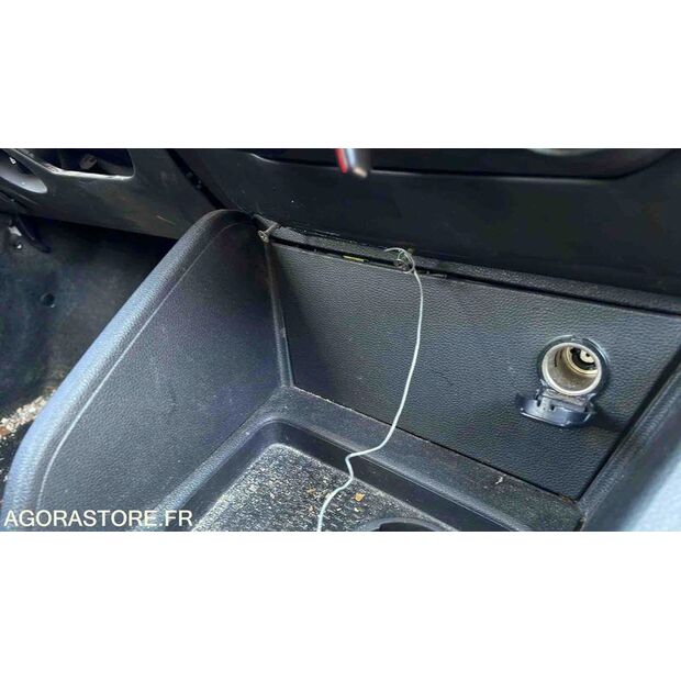 2019 Dacia DUSTER-46645088