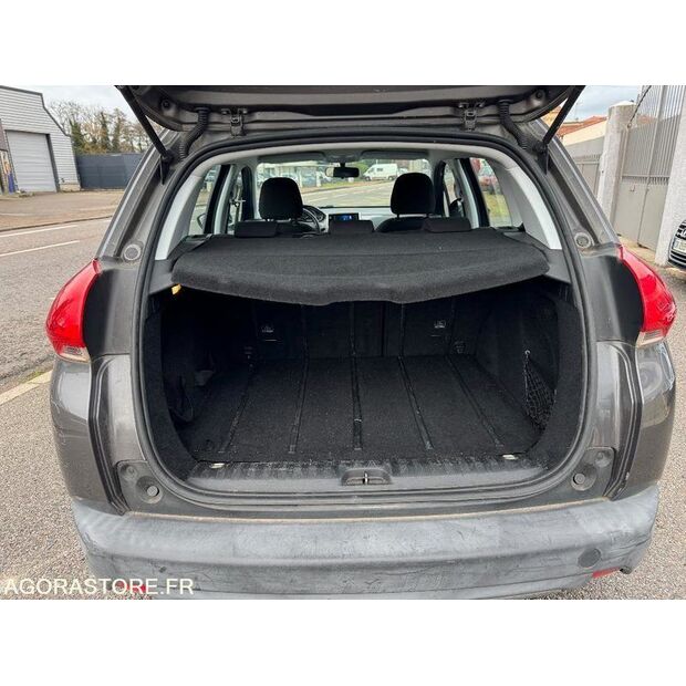 2013 Peugeot 2008-46645103