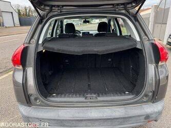 2013-peugeot-2008-1443495-46645103