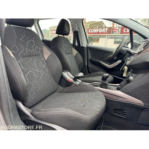 2013 Peugeot 2008-46645105