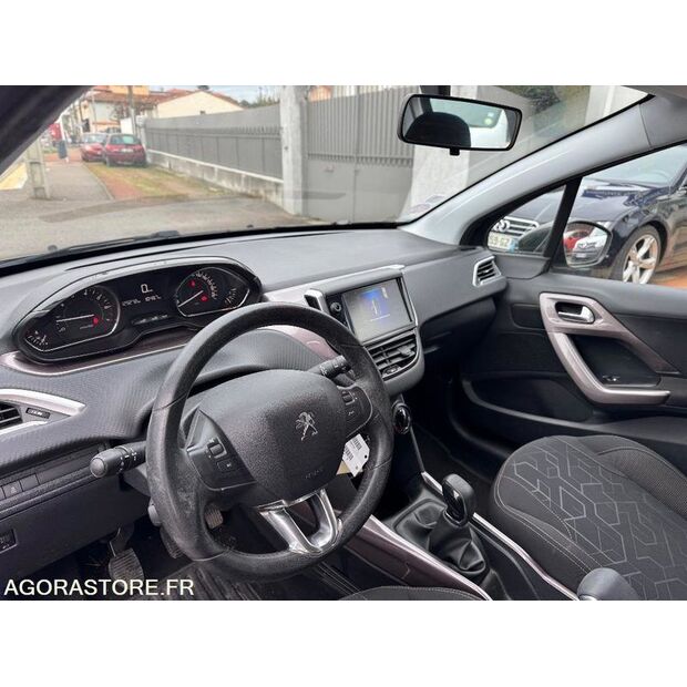 2013 Peugeot 2008-46645107