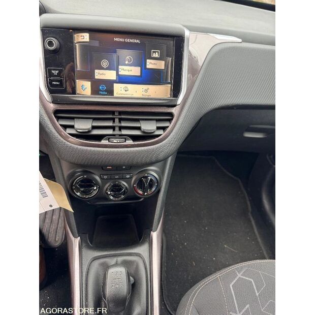 2013 Peugeot 2008-46645109