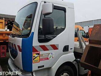 Image for TRUCKS 2005 Renault Midlum