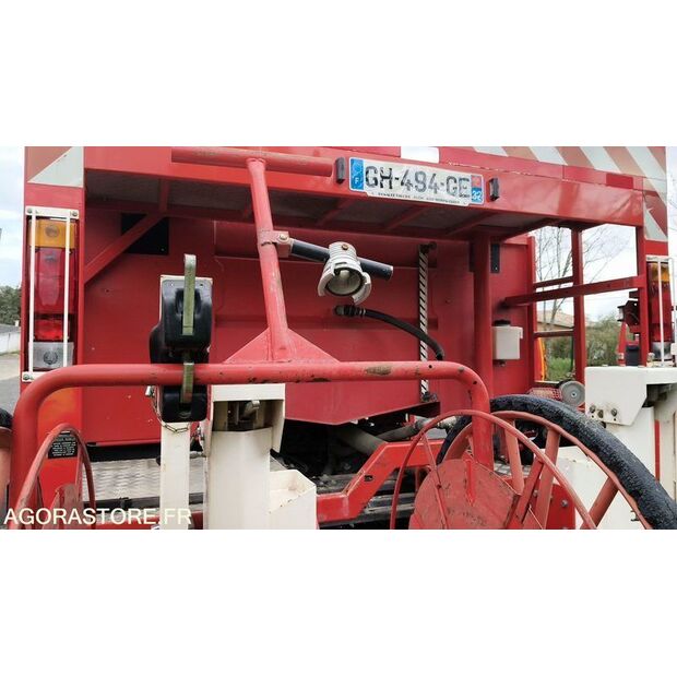 2001 Renault M210-46645198