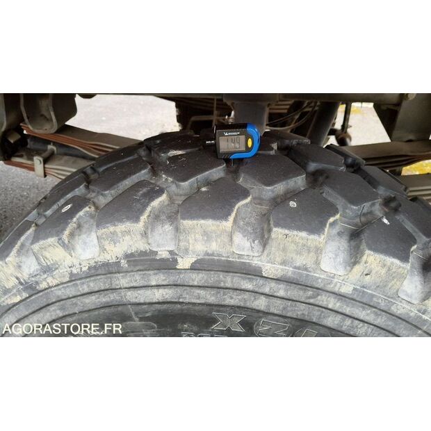 2001 Renault M210-46645217