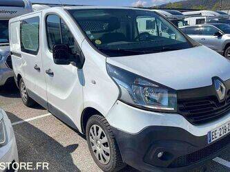 2016-renault-trafic-1443505-46645228