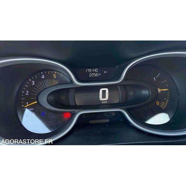 2016 Renault Trafic-46645237