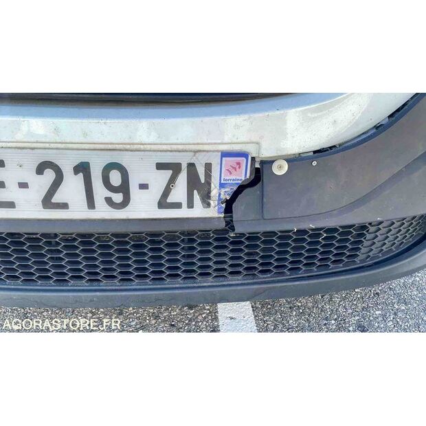 2016 Renault Trafic-46645245