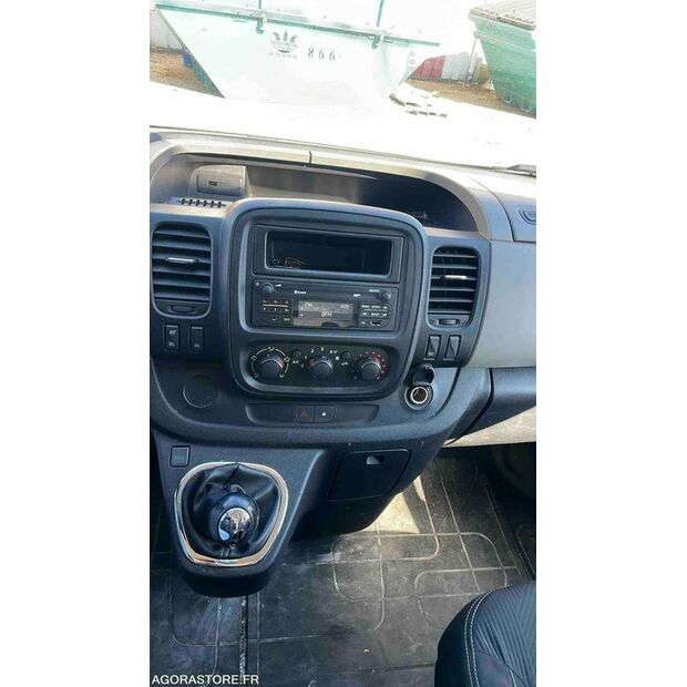 2016 Renault Trafic-46645246