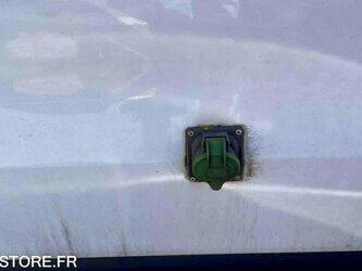 2016-renault-trafic-1443505-46645251