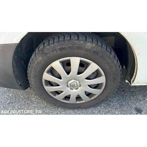 2016 Renault Trafic-46645262