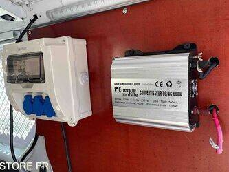 2016-renault-trafic-1443505-46645263