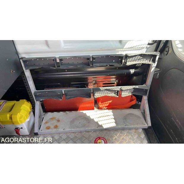 2016 Renault Trafic-46645266