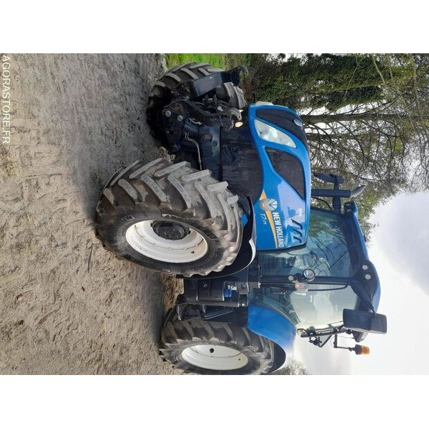 2017 New Holland T7.175-46645273
