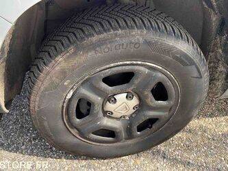 2018-dacia-duster-1443508-46645311