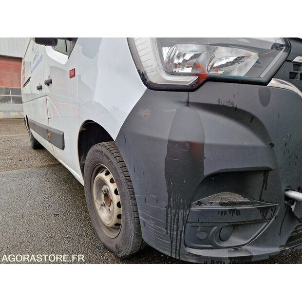 2021 رينو Master RT-46645356