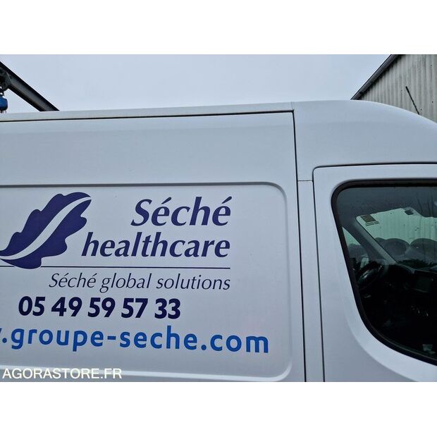 2021 رينو Master RT-46645362