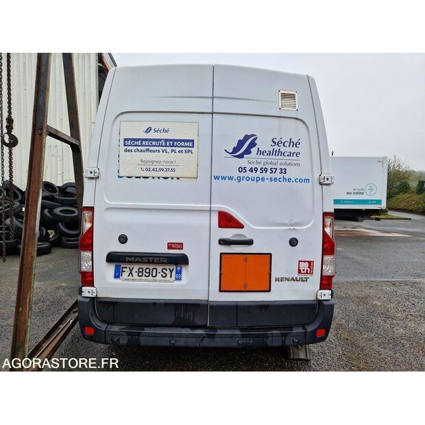 2021 رينو Master RT-46645372