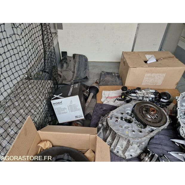 2021 رينو Master RT-46645381