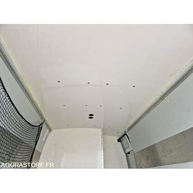 2021 رينو Master RT-46645383