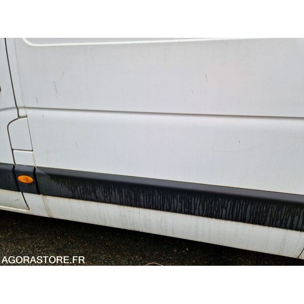 2021 رينو Master RT-46645389