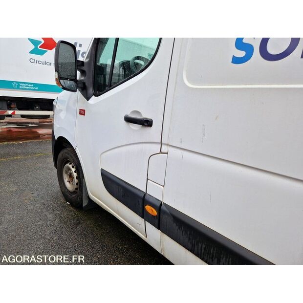 2021 رينو Master RT-46645390