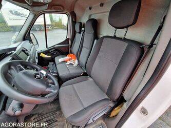 2021-renault-master-rt-1443512-46645395