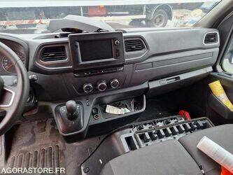 2021-renault-master-rt-1443512-46645397