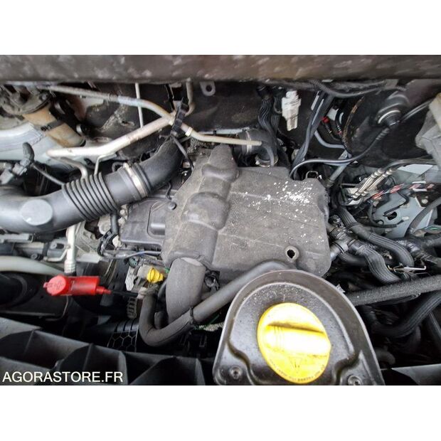 2021 رينو Master RT-46645400