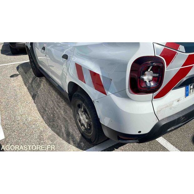 2020 Dacia DUSTER-46645408