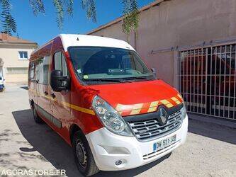 2015-renault-master-1443522-46645550