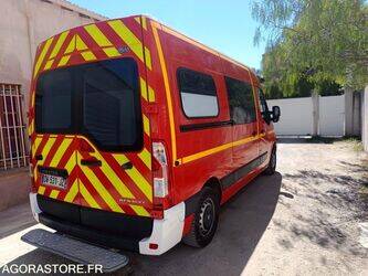 2015-renault-master-1443522-46645552